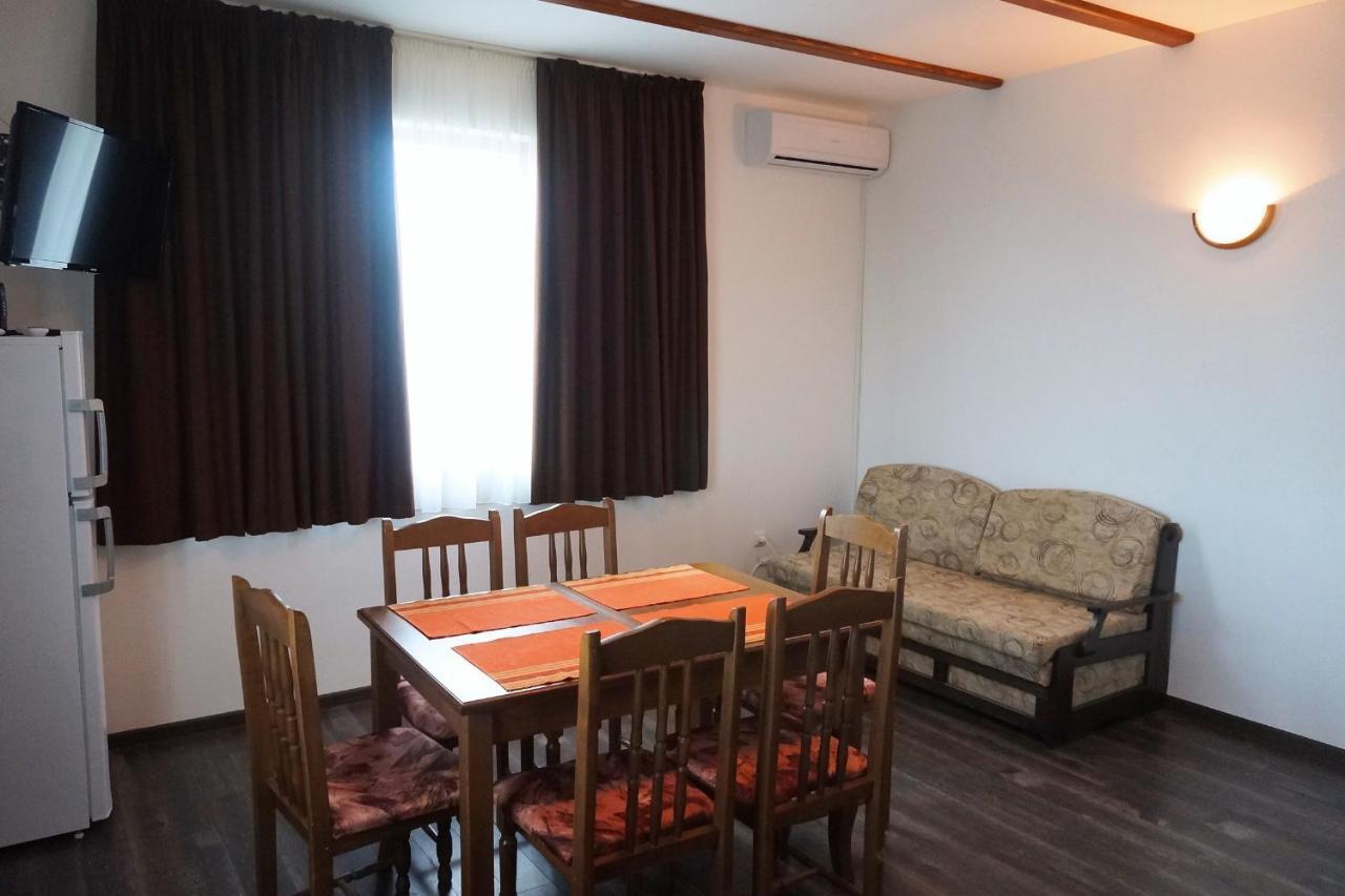Вила Едем - Villa Edem - Beach Bolata Area บุลกาเรโว ภายนอก รูปภาพ