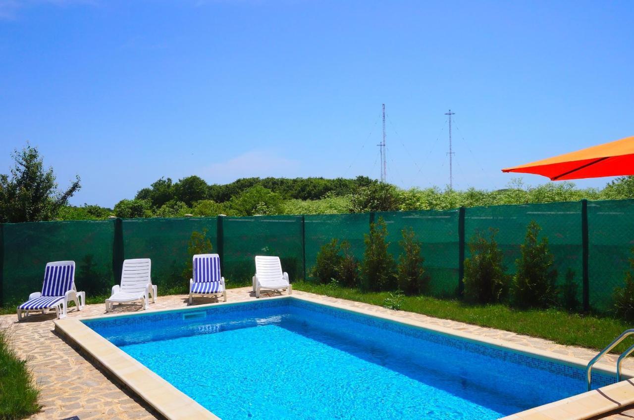 Вила Едем - Villa Edem - Beach Bolata Area บุลกาเรโว ภายนอก รูปภาพ